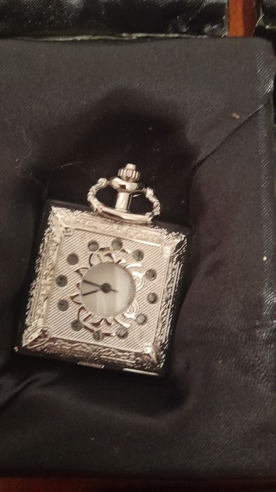 Relógios de bolso novos