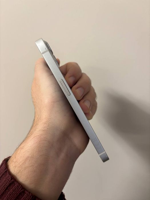 iPhone 13 white 128GB