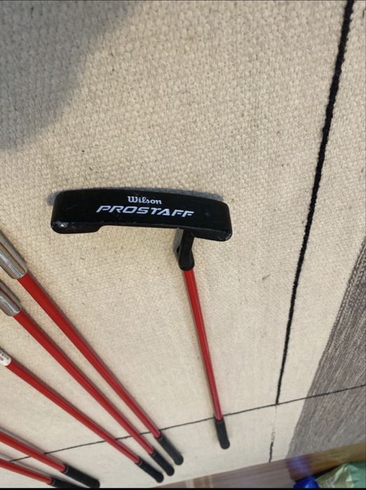 Wilson ProStaff Junior Golf Set – 6 Clubs + Driver Cover