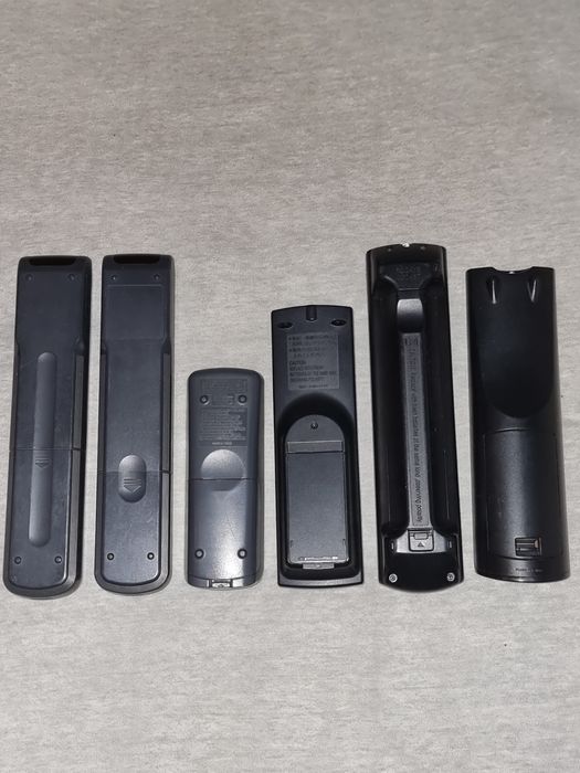 Piloty sony panasonic I onkyo