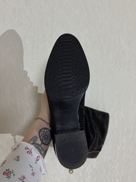 Жіночі сапоги Red Peony, Італія