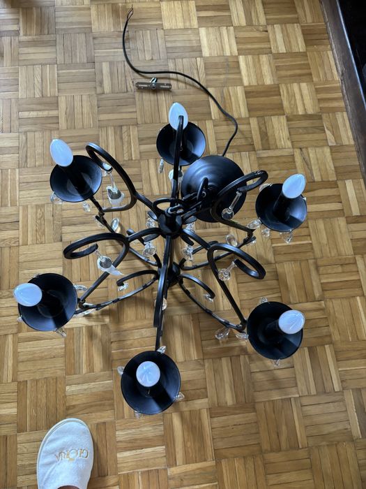 Żyrandol retro do salonu