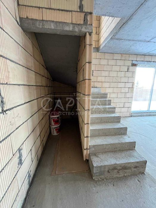 Продажа дома (дуплекса) с видом на озеро,  Гатное, газ