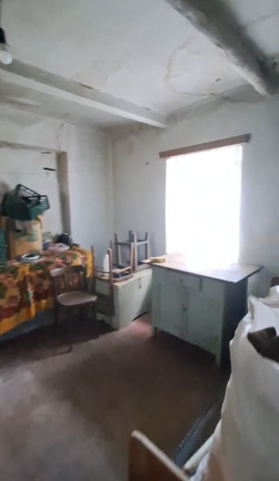 Продам будинок з земельною ділянкою