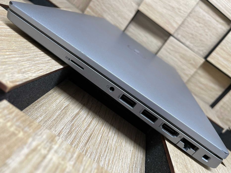 №3653 Ноутбук Dell Latitude 5420 14" HD/i5-1135G7/RAM8Gb/SSD256