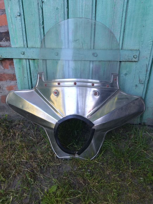 Продам ветровик на мотоцикл