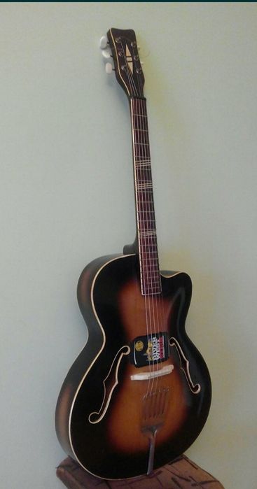 Гитара акустическая