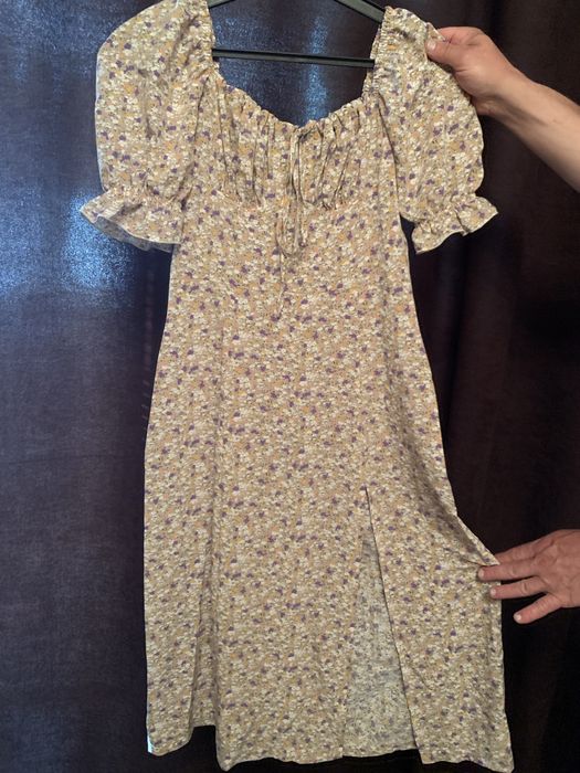 Сукня літня, гарна