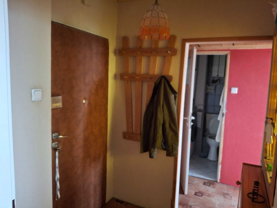 Sprzedam Mieszkanie 37 m² na 4 piętrze w bardzo dobrej lokalizacji - Widok 6