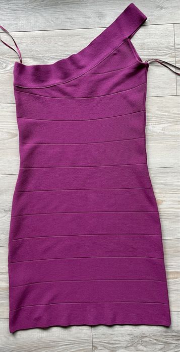 Sukienka dzianina marki Mango