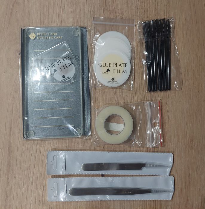 Zestaw - akcesoria + rzęsy SECRET LASHES 0,03,  NOWE, prezent