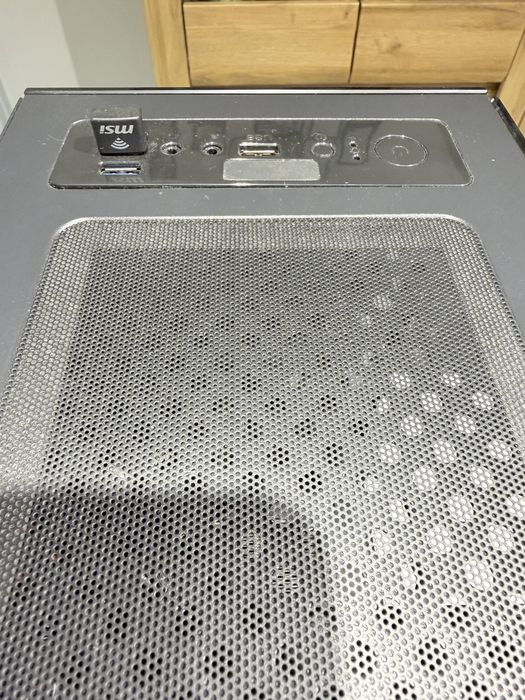 Komputer gamingowy/ RTX5070 i5-13400F
