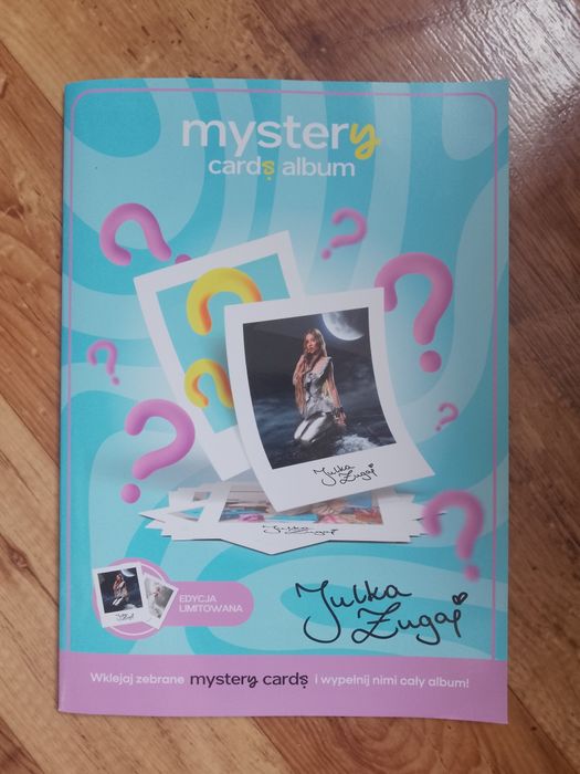 Album Julia Żugaj z 24 kartami