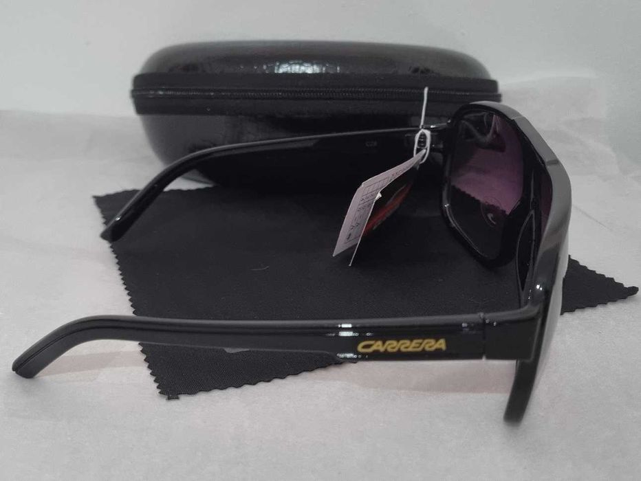 30€ - Óculos de sol Carrera Grand Prix - 3 cores disponíveis