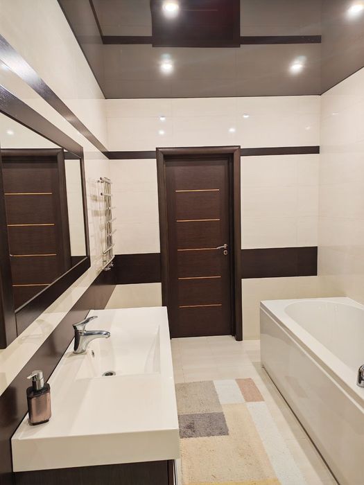 Продам таунхаус з ремонтом, меблями і побутовою технікою