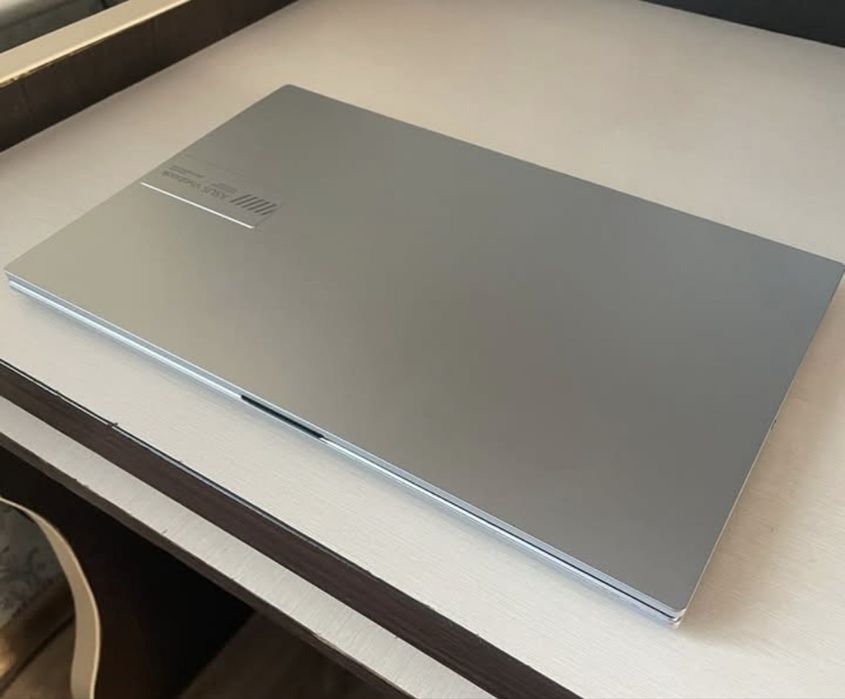 Продам ноутбук в гарному стані