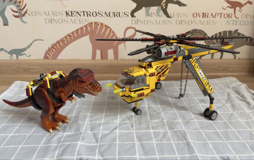 Lego Dino 5886 (2012)
