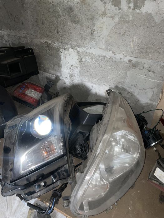 Двері на Cadillac Escalade