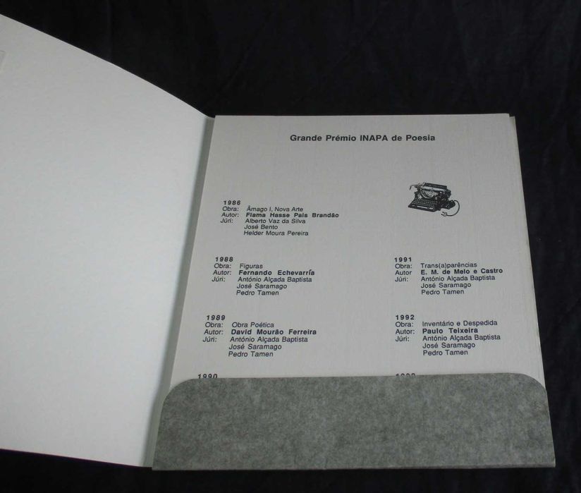 Livro Grande Prémio Inapa de Poesia Galeria Fernando Pessoa