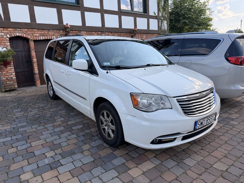 Chrysler Town & Country 2012