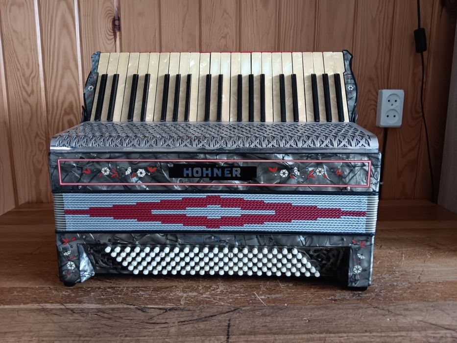 Akordeon hohner tango V