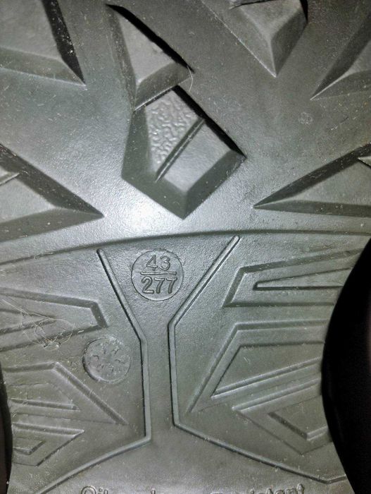 Зимові військові берці