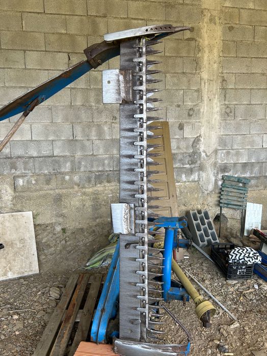 Enfardadeira e cegadeira