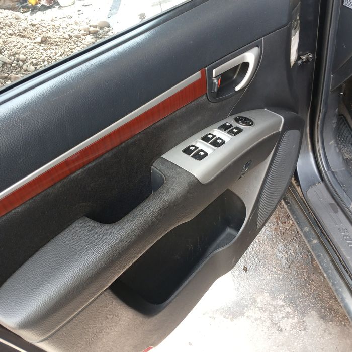 Продам Hyundai Santa FE 2 4×4 2.2CRDI Санта Фе механіка після дтп на ходу
