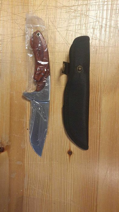 Nóż Myśliwski Polskiej Marki Kandar z Grawerem Jelenia na Ostrzu 23cm