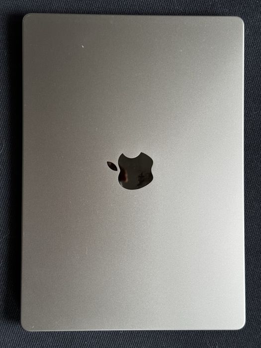 Macbook M1pro 14” 2021 32gb/512gb A2442 Silver