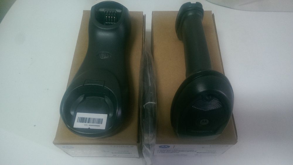 Vendo/troco por canarios Leitor portátil Motorola LI 4278-SR20007WR