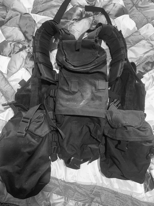 Тактичний розгрузувальний желет USA за багатьма практичними підсумками