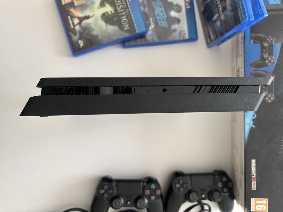 PlayStation 4 Slim 1Tb