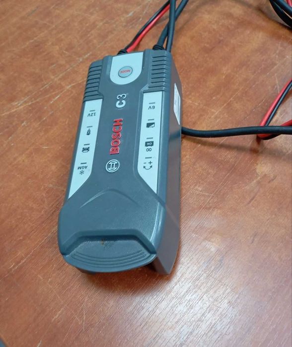 Зарядное устройство BOSCH C3 для аккумулятора