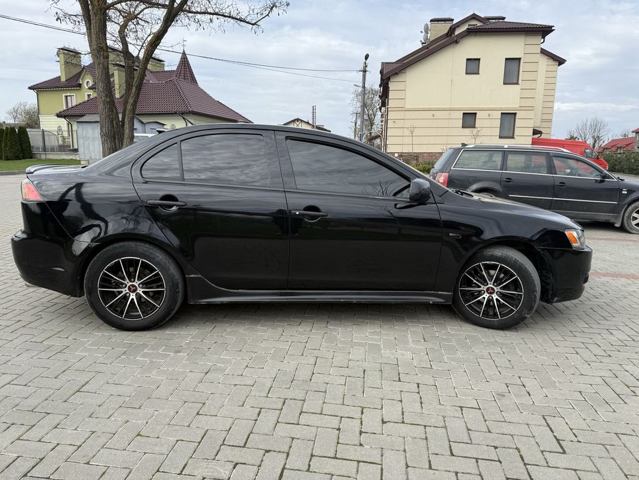 Mitsubishi Lancer 2010