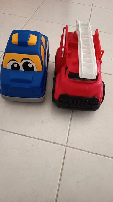 Carros de Brinquedo para Criança – Bombeiros + Carro Azul