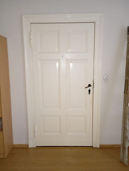 Stare drewniane drzwi