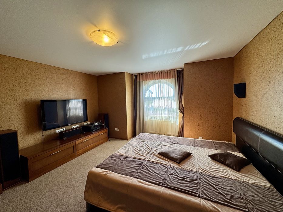 Маєток вашої мрії у центрі міста — гармонія затишку та комфорту