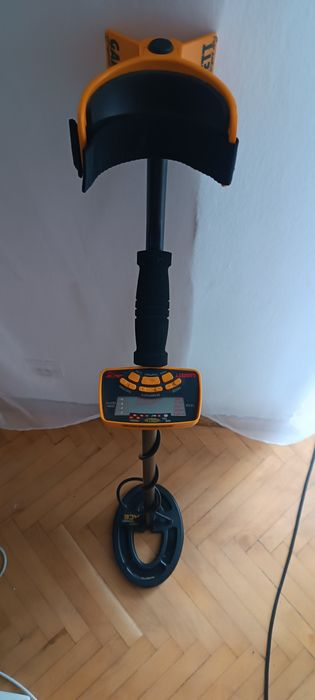 Wykrywacz metali Garett Ace250
