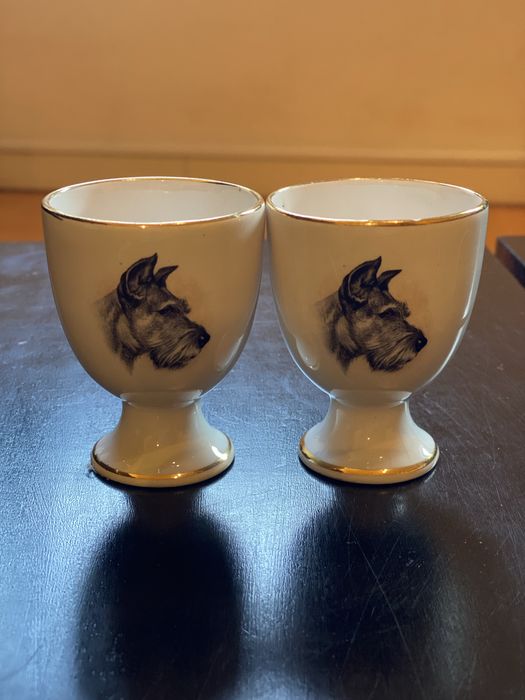 Conjunto de 2 taças de ovo em porcelana – motivo cão