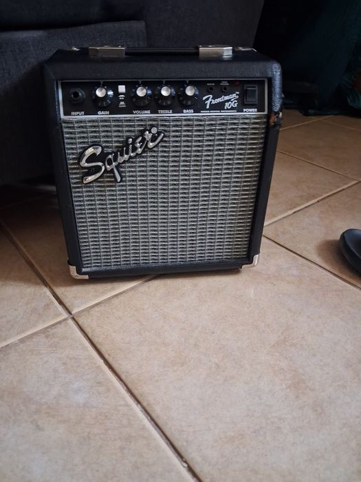Guitarra stratocaster Fender Squier