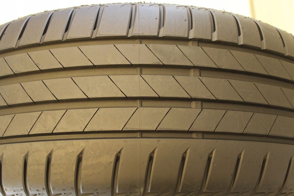 opona bridgestone turanza t005 235 55 18 104t (mo)