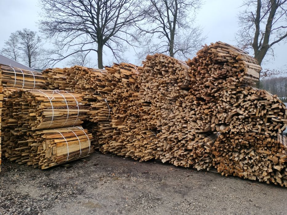 Drewno dąb zrzyna twarde liściaste mokre i suche