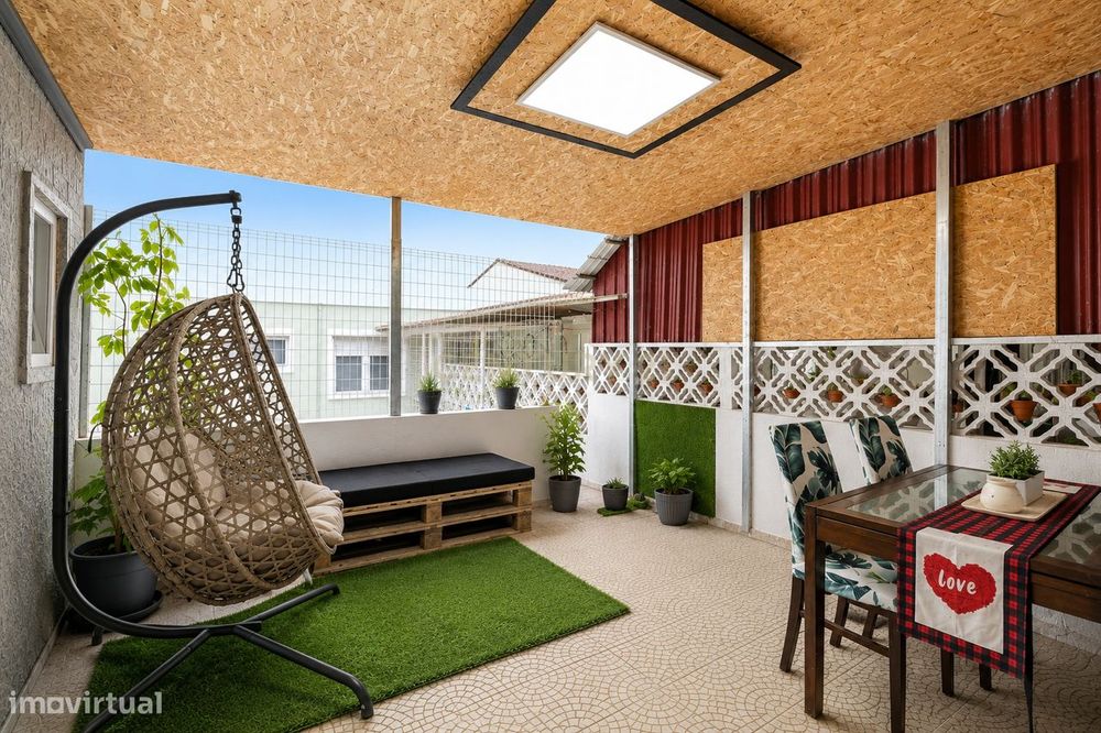 Apartamento T2+1 com logradouro