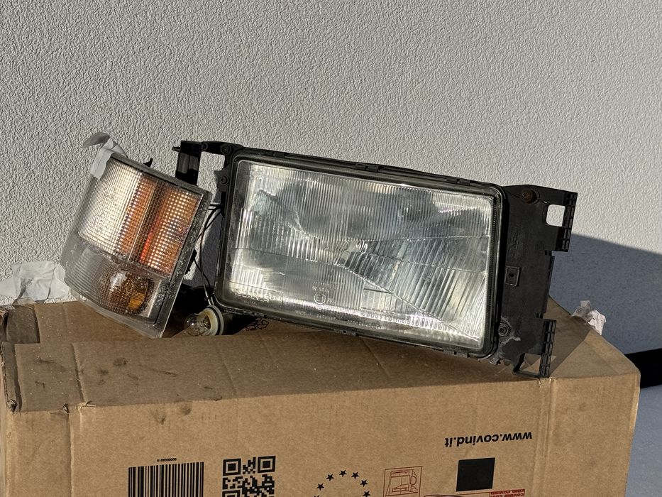 Reflektory przednie Scania R, Oryginał