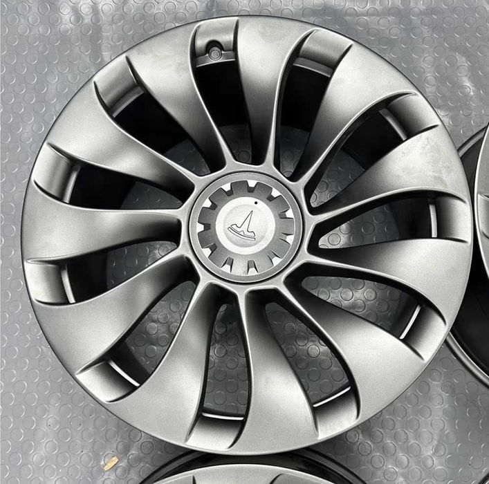 Jantes 21" Originais Tesla Model Y Uberturbine 5x114.3