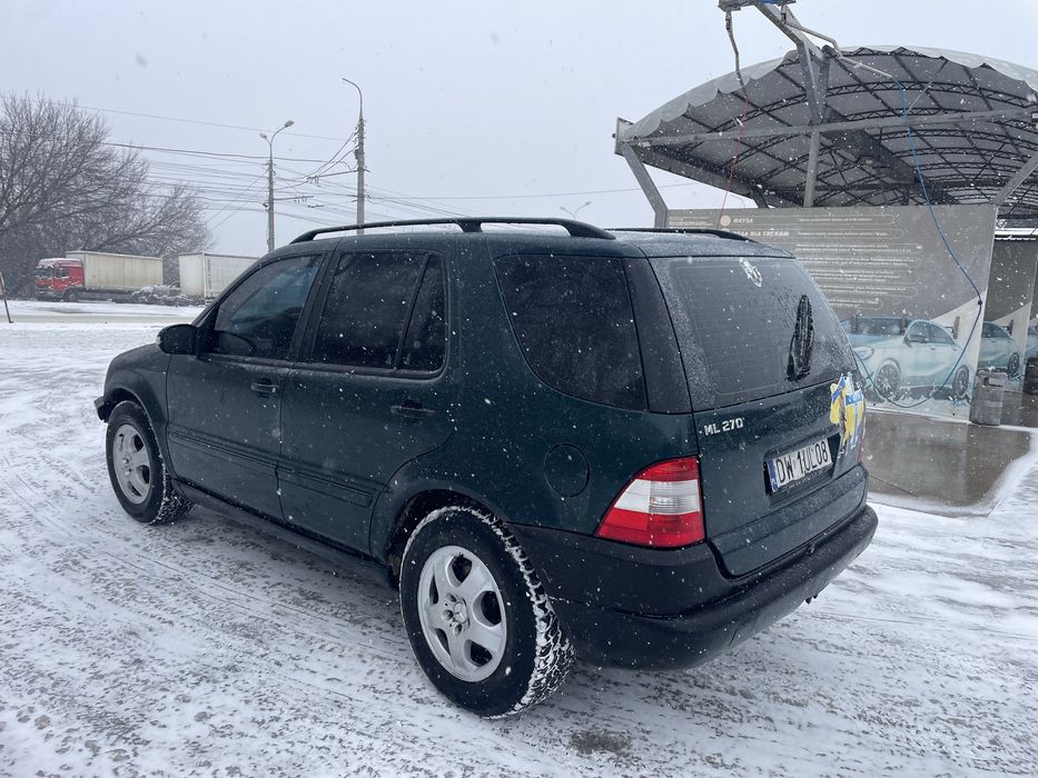 Продам мерседес ML  270