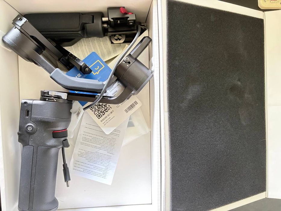Продам стабилизатор DJI RS3 MINI абсолютно НОВЫЙ!