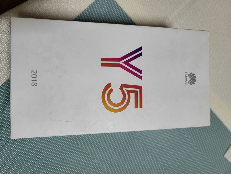 Смартфон Huawei Y5 чорний