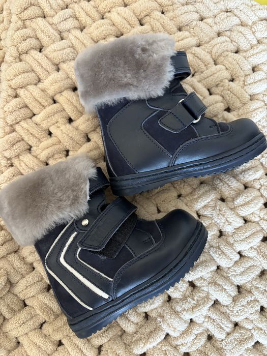 Нові натуральні дитячі зимові черевики 21 розмір